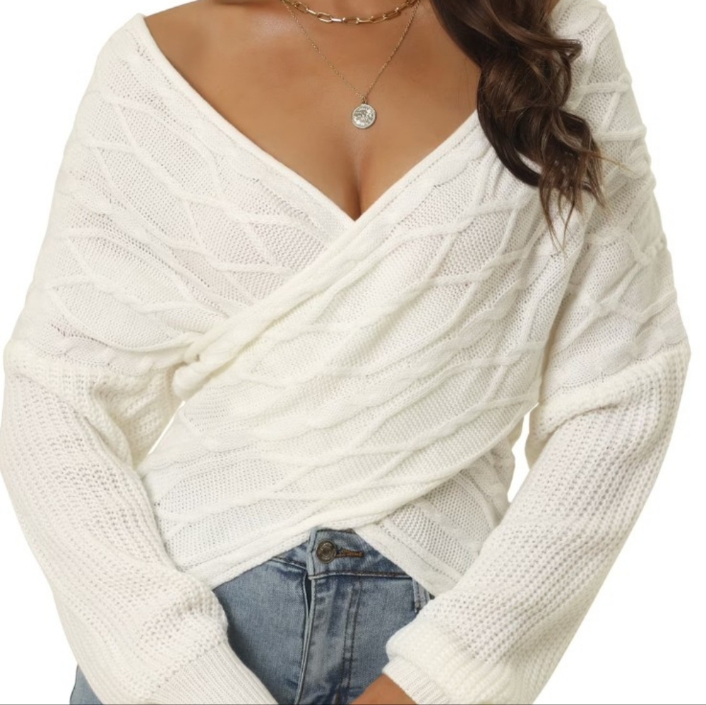 SETA J - GORGEOUS Cozy V-Neck Wrap Knit Sweater - White NWT